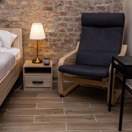 Comfortable Romantic 1 Bedroom Apartment Near Augarten Vienna Exterior photo
